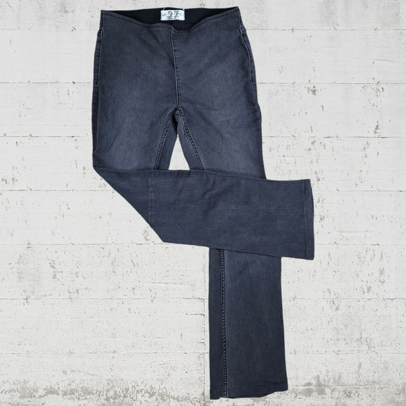 We the Free Black Pull On Elastic Waist Flare Wide Leg Stretch Jeans Size 27 - Picture 1 of 8